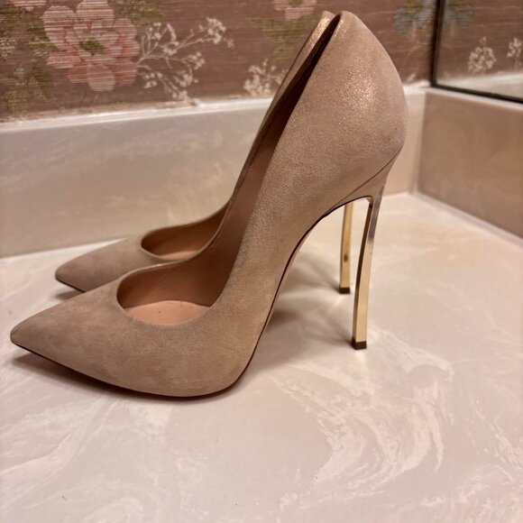 Casadei Women's Gold and Tan Pumps - Picture 2 of 5